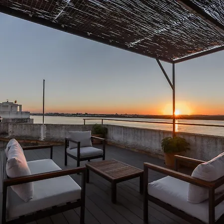 Sobre El Rio Guadiana Apartment